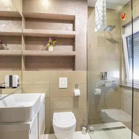 Exclusive Holiday Apartments&rooms 4* Σπλιτ