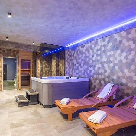 Ξενοδοχείο με διαμερίσματα Exclusive Holiday Apartments&rooms Σπλιτ